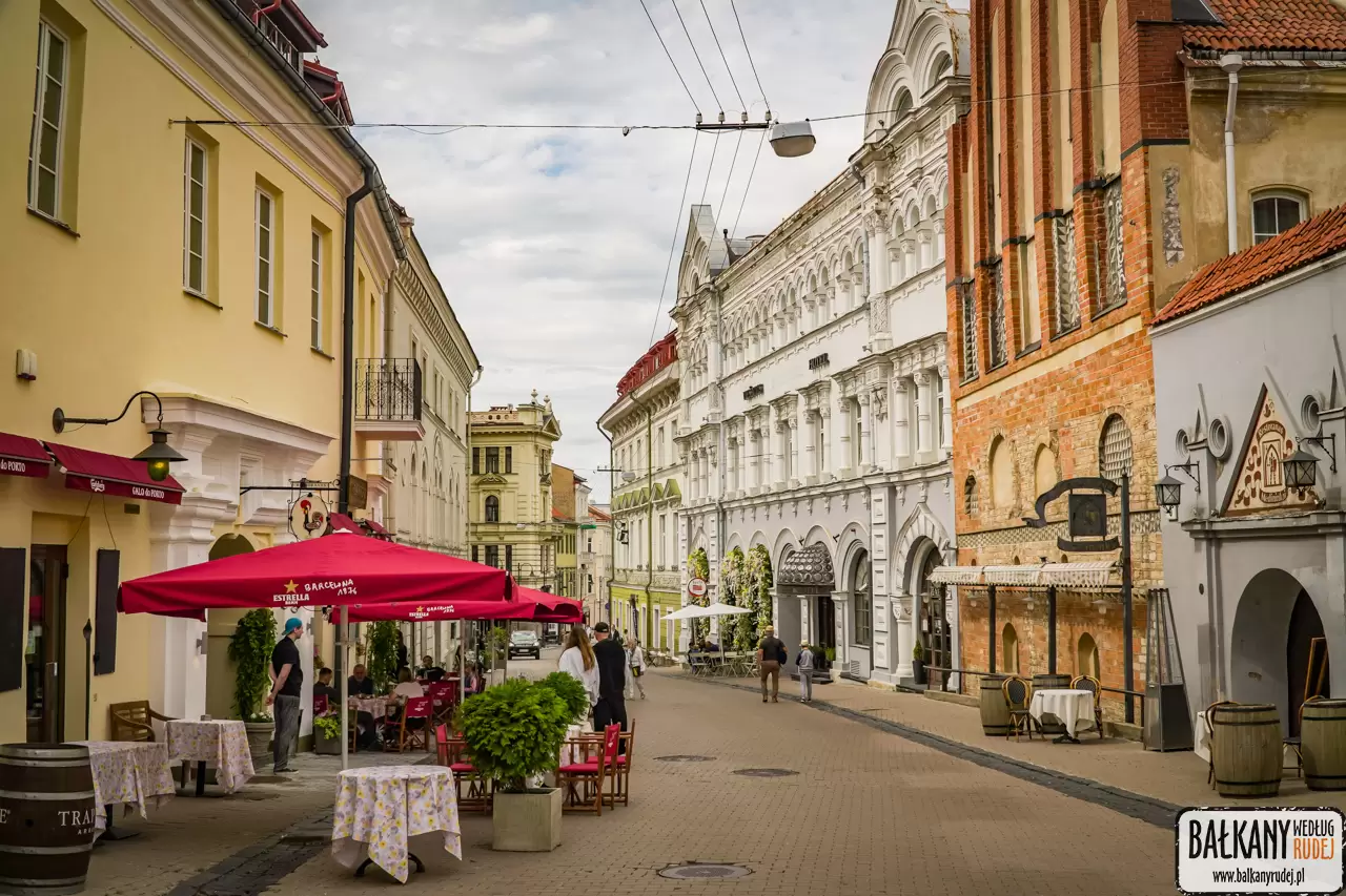 Hotele w Litwie i Macedonii Północnej – Poradnik podróżnika
